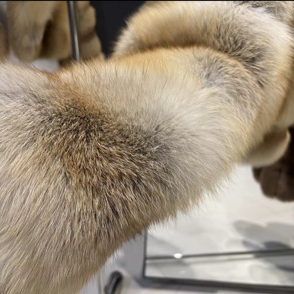 Champagne Toast The Fashion bar